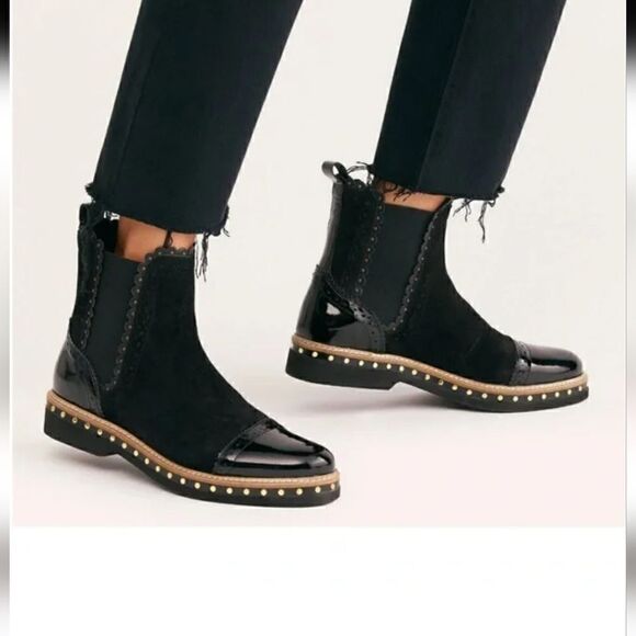 Free People Atlas Puffer Chelsea Ankle Boots NEW 7.5 - Picture 6 of 9